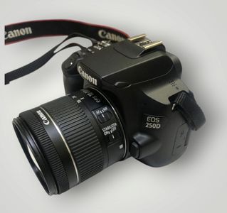 Б/в Фотоапарат Canon eos 250d kit 18-55mm ef-s is stm 01-200803848