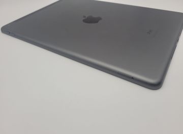 Б/в Планшет Apple ipad 8 wifi 32gb 4g 01-200854117