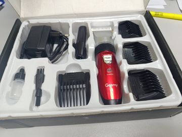 Б/у Триммер электрический Gemei gm-6001 01-200854644