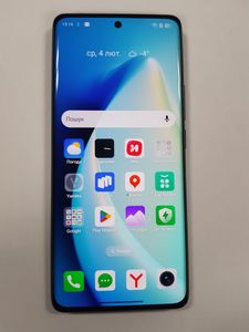 Б/в Мобільний телефон Realme 10 pro+ 5g 8/128gb 01-200860662