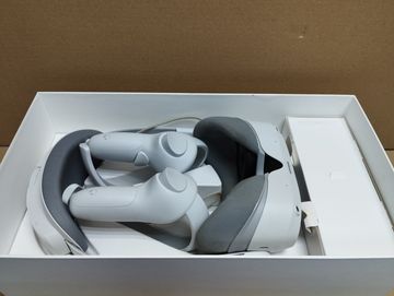 Б/у Очки виртуальной реальности Pico 4 8/256gb 01-200868814