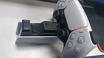 Б/у Док станція для геймпадів Sony dualsense charging station cfi-zds1 01-200880856