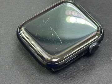 Б/в Смарт-годинник Apple watch se 2 gps 44mm aluminium case 01-200872940