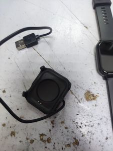 Б/у Смарт-часы Batch Humber batch humber y13 01-200882230