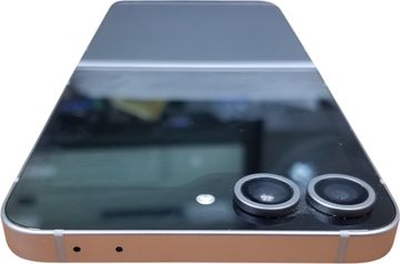 Б/в Мобільний телефон Samsung galaxy flip6 sm-f741b 12/256gb 01-200832975