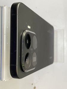 Б/в Мобільний телефон Xiaomi 15t pro 12/256gb 01-200892453