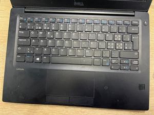 Б/в Ноутбук Dell 12/core i7-7600u ddr4/8gb ddr4/ssd 256 gb/*інтегрована 01-200893036