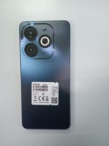 Б/в Мобільний телефон Infinix smart 8 2/64gb 01-200899621