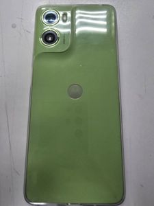 Б/в Мобільний телефон Motorola moto g06 4g 4/256gb 01-200899471