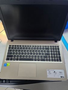 Б/в Ноутбук Asus 15/core i3 4005u ddr3/8gb ddr3/hdd 60 gb/ssd *відсутній/geforce 920m 2gb 01-200899432
