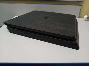 Б/в Ігрова приставка Sony playstation 4 slim 1tb 01-200905334
