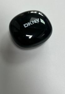 Dkny an2000