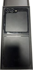 Б/в Мобільний телефон Samsung galaxy flip7 fe 8/256gb 01-200891896