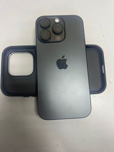 Б/в Мобільний телефон Apple iphone 16 pro 256gb 01-200905353