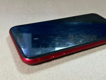 Б/у Мобільний телефон Apple iphone xr 128gb 01-200910151