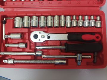 Б/в Набір автоінструментів New Tools 46 шт 16-000275950