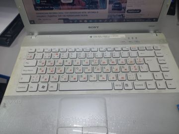 Б/в Ноутбук Sony 14/core i3 370m ddr3/4gb ddr2/hdd 500 gb/*інтегрована 01-200916215