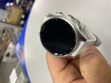 Б/в Смарт-годинник Garmin fenix 8 43mm amoled 01-200868521