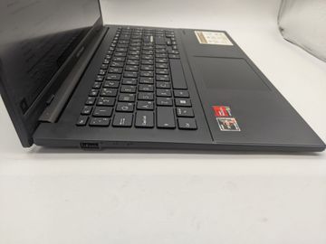 Б/в Ноутбук Asus 17/ryzen 5 7520u ddr5/16gb ddr5/ssd 512 gb/*інтегрована 01-200922598