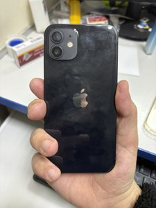 Б/в Мобільний телефон Apple iphone 12 64gb 01-200923591