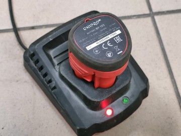 Б/у Многофункциональный инструмент Dnipro-M mt-12 1акб зп 01-200924486