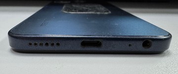 Б/в Мобільний телефон Tecno spark 10 ki5q 8/128gb 01-200928090