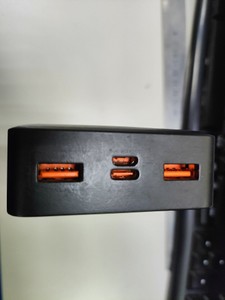 Б/в Портативний зарядний пристрій Xiaomi 20000mah 01-200932255