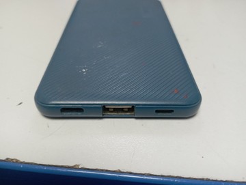 Б/в Повербанк Trust 5000 01-200933889