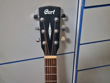 Б/в Акустична гітара Cort ad810 op 01-200895910