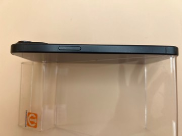 Б/у Мобільний телефон Apple iphone 15 128gb 01-200905699
