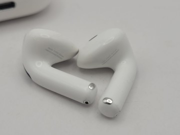 Б/в Навушники Apple airpods 4 01-200894125