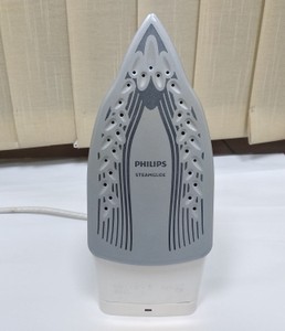 Б/у Утюг Philips 5000 series dst5040/80 01-200953874
