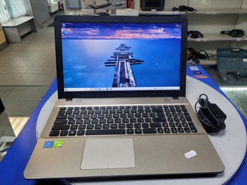 Asus 15/pentium n4200 ddr3/4gb ddr3/hdd 500 gb/ssd *відсутній/geforce 810m