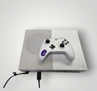 Б/в Ігрова приставка Microsoft xbox one s 500gb 01-200907418