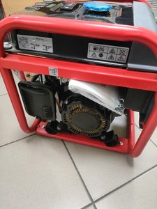 Б/у Генератор Herkules hse-iw 1100/e5 01-200976794