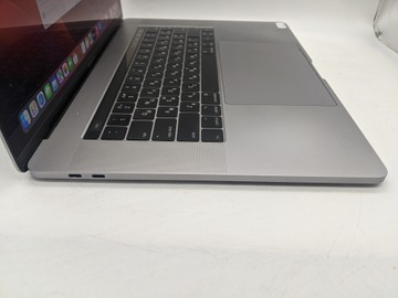 Б/в Ноутбук Apple macbook pro a1707/15.4/core i7 2,8ghz/ram16gb/ssd256gb/amd radeon pro555 2gb 01-200924202