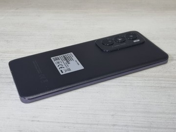 Б/в Мобільний телефон Oppo reno12 5g 12/256gb 01-200937980