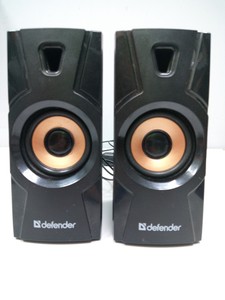 Defender s8