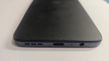 Б/в Мобільний телефон Motorola moto g84 8/256gb 01-200997327