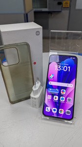 Б/в Мобільний телефон Xiaomi 13 8/256gb 01-201003943