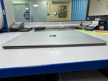 Б/в Ноутбук Microsoft 15/core i7-1065g7 ddr4/16gb ddr4/hdd *відсутній/ssd 480 gb/*інтегрована 01-201011307