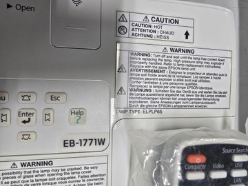 Б/в Проектор Epson h477b / eb1771w 01-201006134