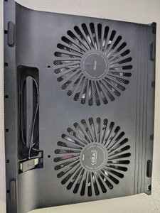 Б/в Підставка для ноутбука Trust azul laptop cooling stand 01-201017932