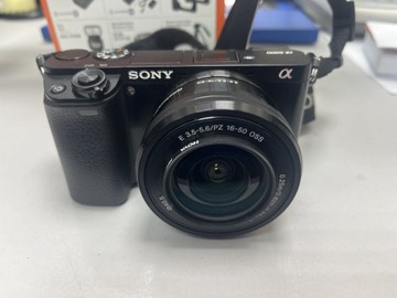 Б/в Фотоапарат Sony alpha a6000 / selp1650 e pz 16-50mm f/3,5-5,6 oss 01-201028475