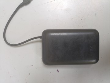 Б/у Повербанк Swissten 30000ma 01-201050348