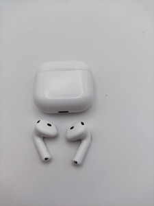 Б/в Навушники Apple airpods 4 01-201074761