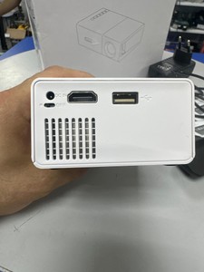 Б/в Проектор Projector hy300 01-201017008