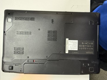 Б/в Ноутбук Lenovo 15/amd a8 3520m ddr3/8gb ddr3/hdd 250 gb/*інтегрована 01-201102626