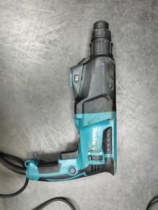 Makita hr2300