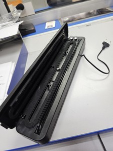 Б/в Вакуумний пакувальник Vacuum Sealer zkfk-001 01-201138758